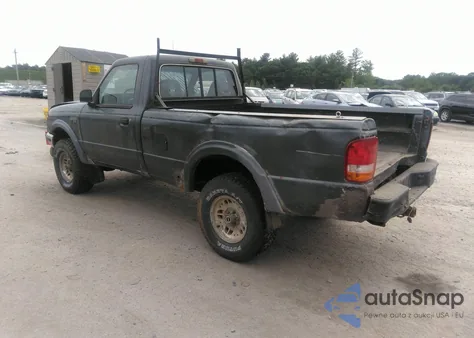1994 Ford Ranger z USA, uszkodzony, nr VIN 1FTCR11X6RTA18891